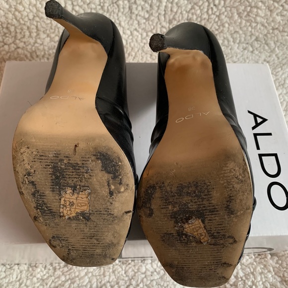 Aldo high heels, black leather, size 8. - Picture 5 of 10
